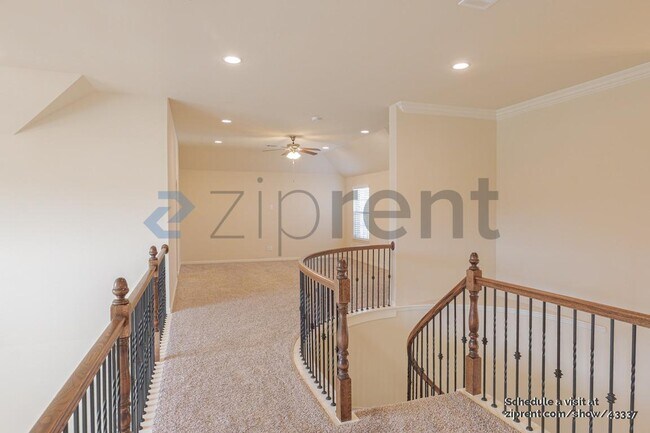 Building Photo - 232 Whitewing Ln