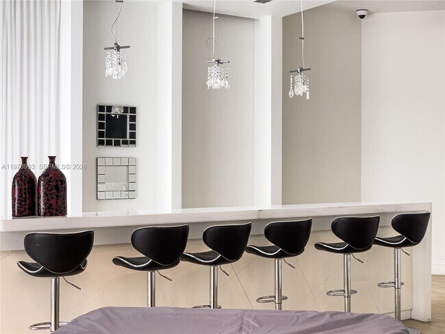 Building Photo - 350 S Miami Ave