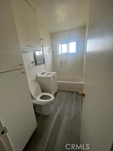 Building Photo - 11752 Coldbrook Ave