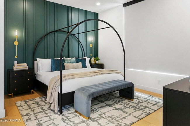 Building Photo - 4207 E Campbell Ave