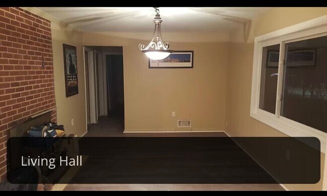 Building Photo - Welcome to this beautiful 5 bedroom home l...