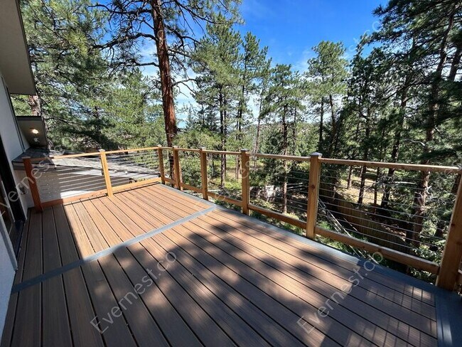 Building Photo - 4891 W Chippewa Dr