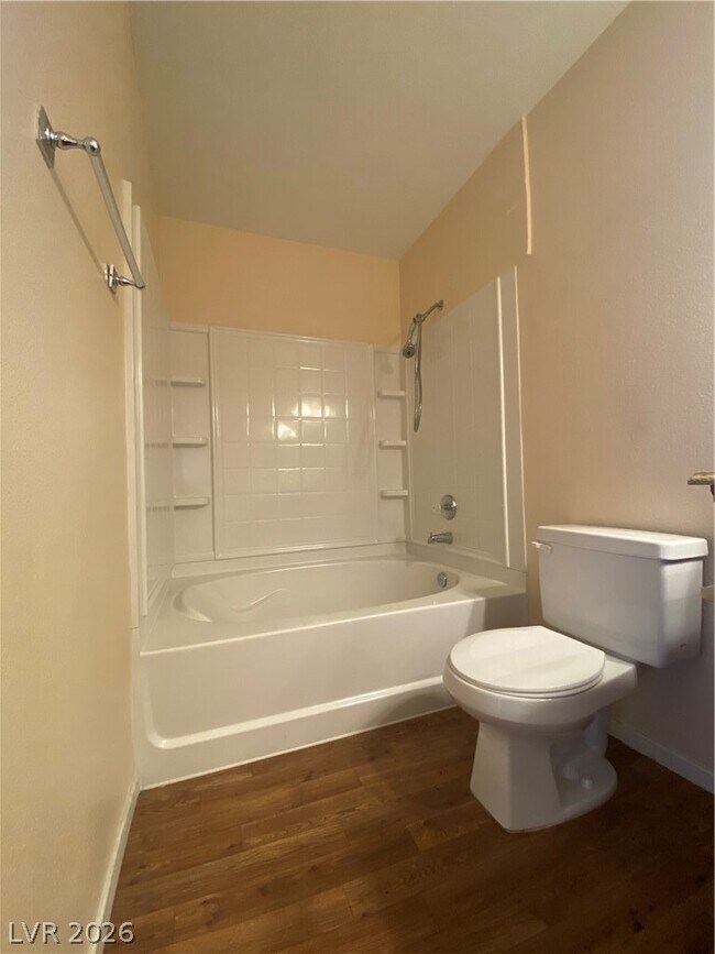 Building Photo - 3152 Tarpon