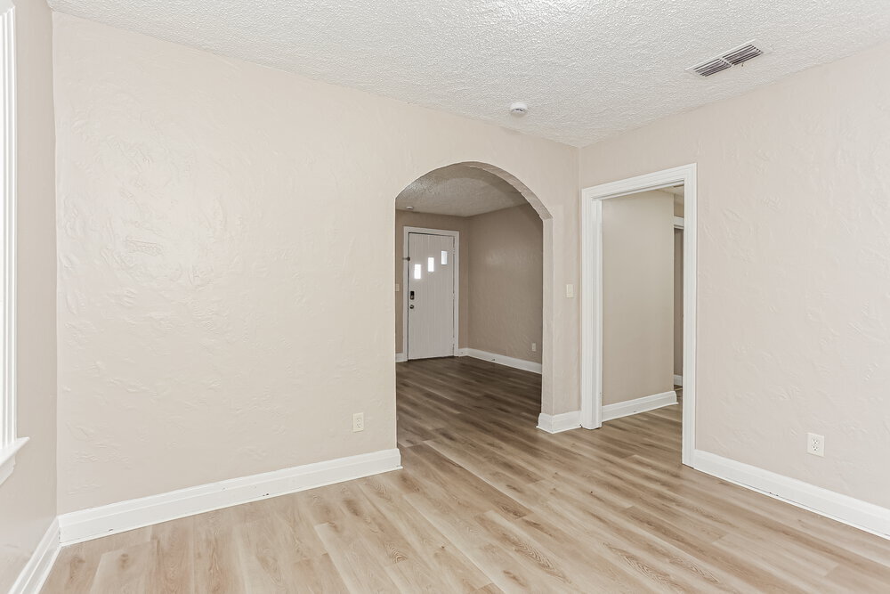 Building Photo - 6514 N Pearl St