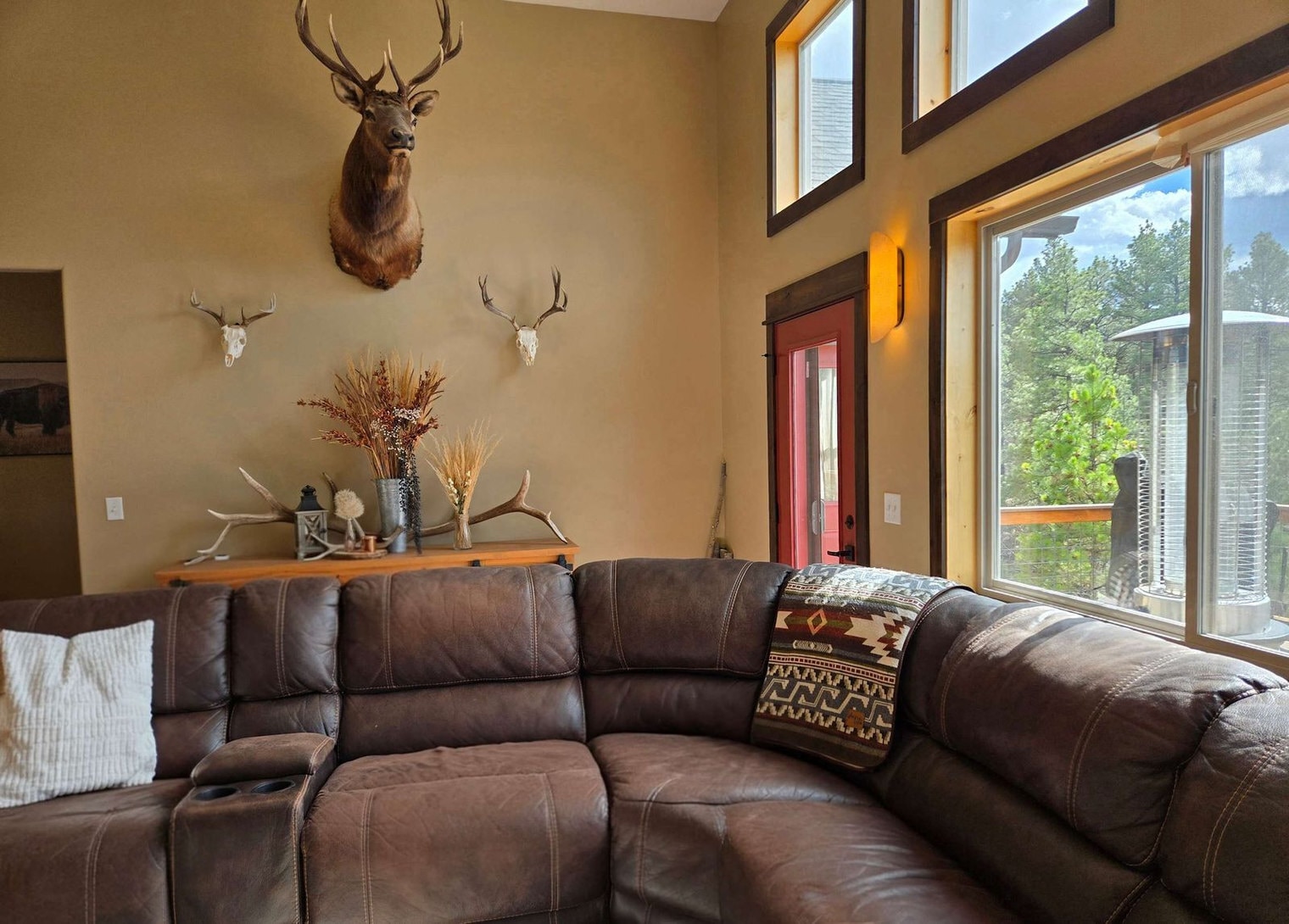 Building Photo - 5340 Seabiscuit Dr