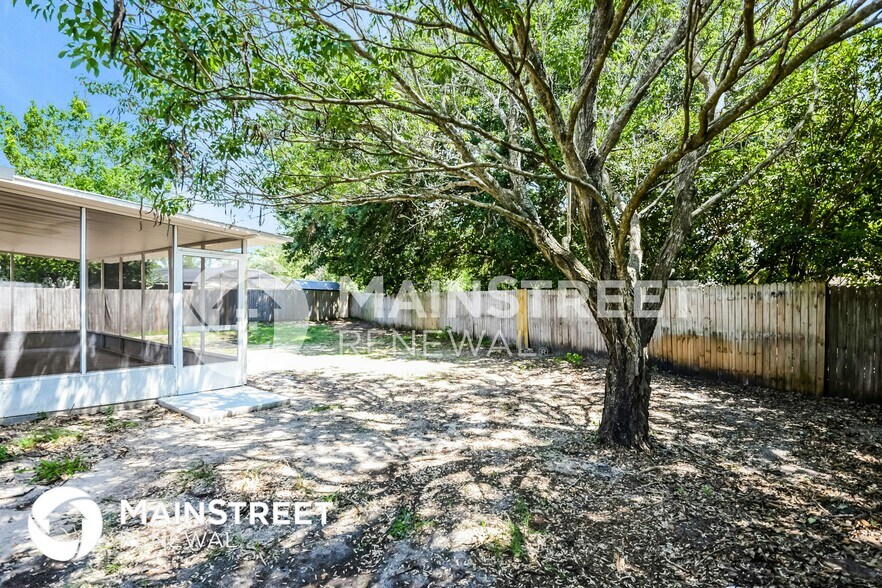 Building Photo - 2515 Long Meadow Way