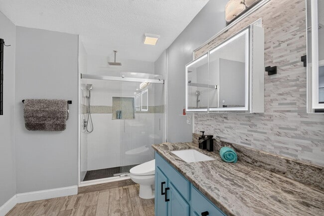 Building Photo - 8890 Cobblestone Point Cir