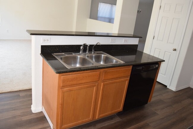 Building Photo - West Dawn Drive