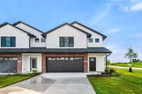 Building Photo - 1606 Aspen Ct