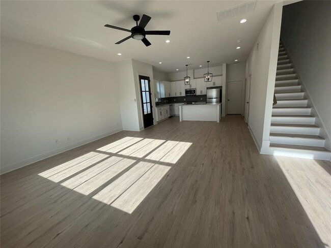 Building Photo - 6412 Highland Pine Ln