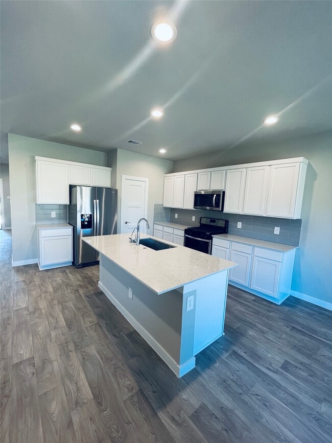 Building Photo - 14238 Wonder Lake Ln