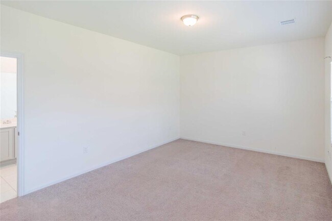 Building Photo - 101 Englenook Dr