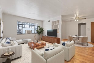 Building Photo - Colonial Terrace