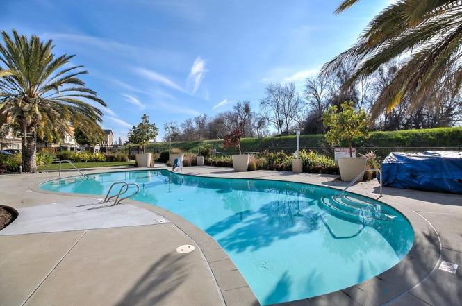 Building Photo - 118 Flynn Ave