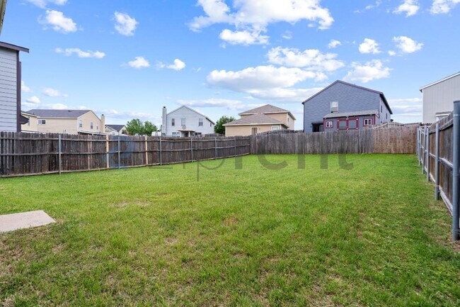 Building Photo - 1836 Vineridge Ln