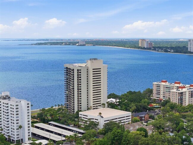Building Photo - 2413 Bayshore Blvd