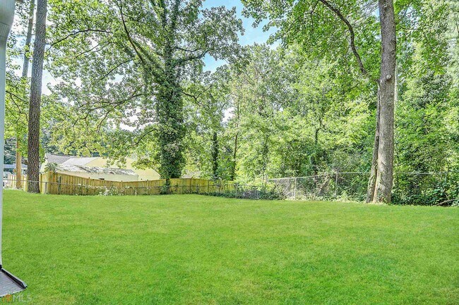 Building Photo - 2597 Dale Creek Dr NW