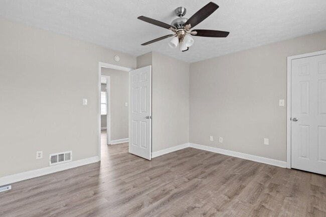 Building Photo - 416 Northdale Ct