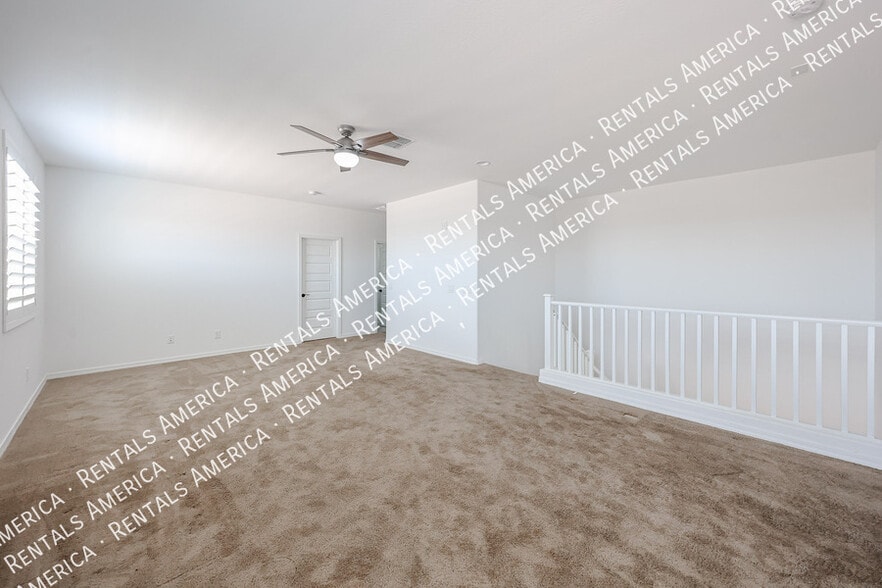 Building Photo - 13487 N 174th Ave