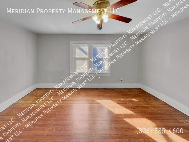 Building Photo - 2320 20th St