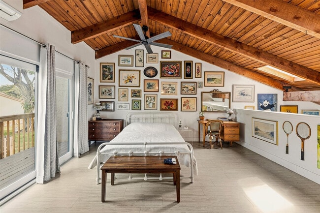 Building Photo - 2136 SW 81st Way