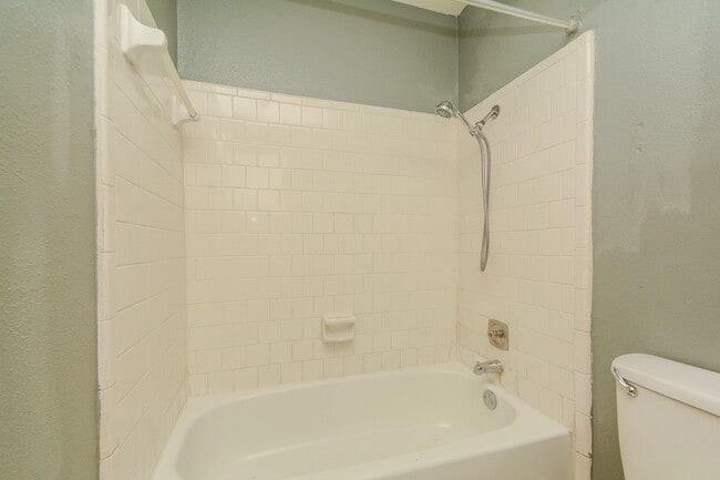 Building Photo - 8607 Crystal Cove Cir