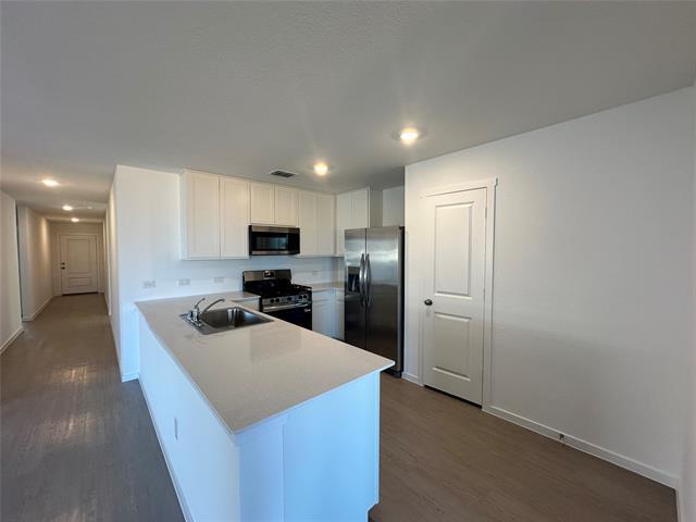 Building Photo - 3609 Oleander Pl