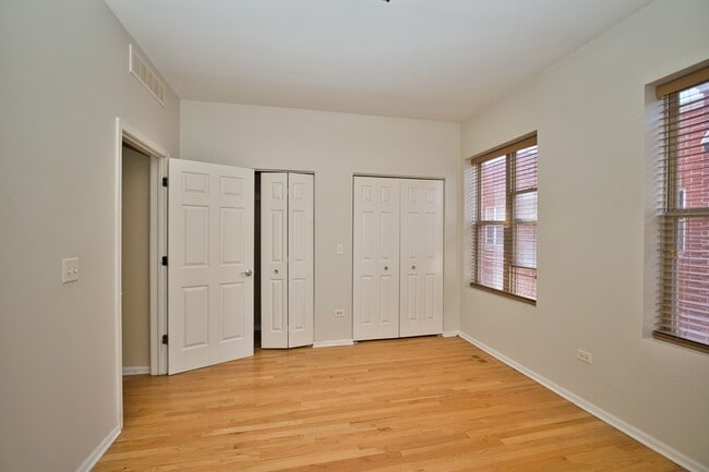 Building Photo - 353 E Eastgate Pl