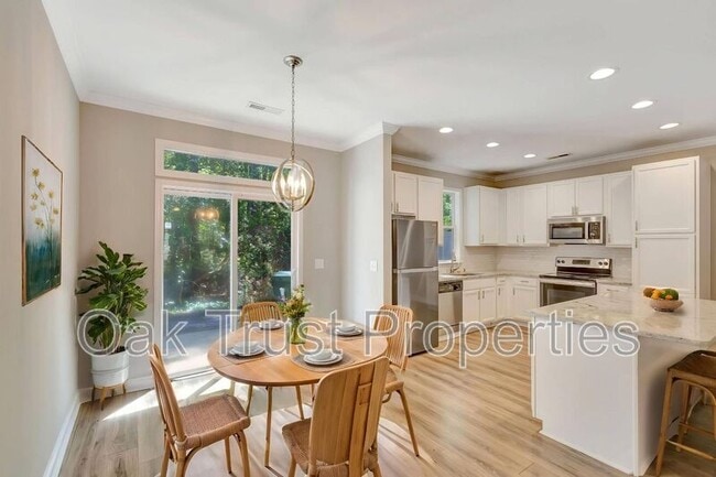 Building Photo - 9620 Scarborough court