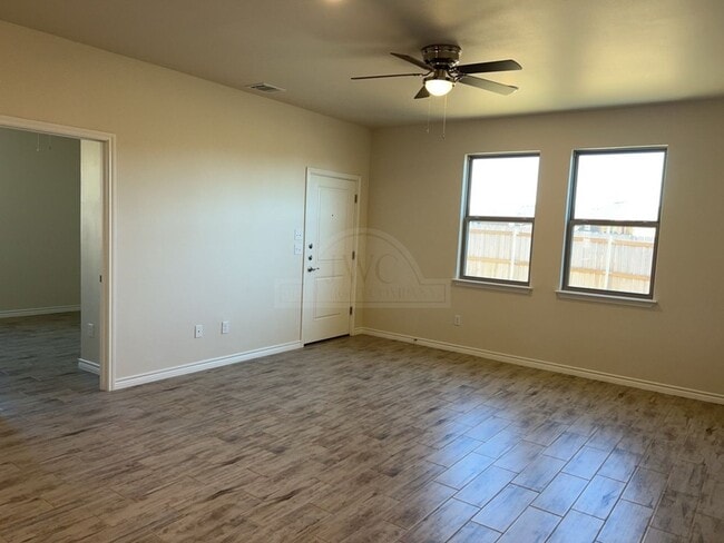 Building Photo - 5100 Rose Petal Ct