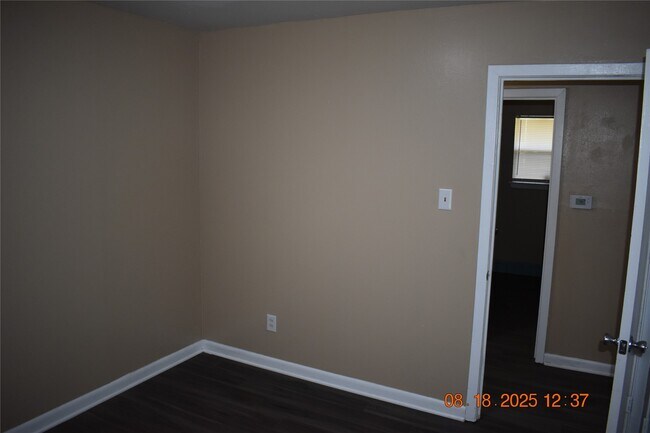 Building Photo - 5234 Grace Point Ln