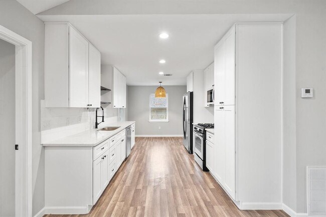 Building Photo - 3527 Willie Way