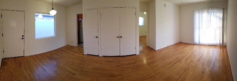 Building Photo - 2370 Walgrove Ave