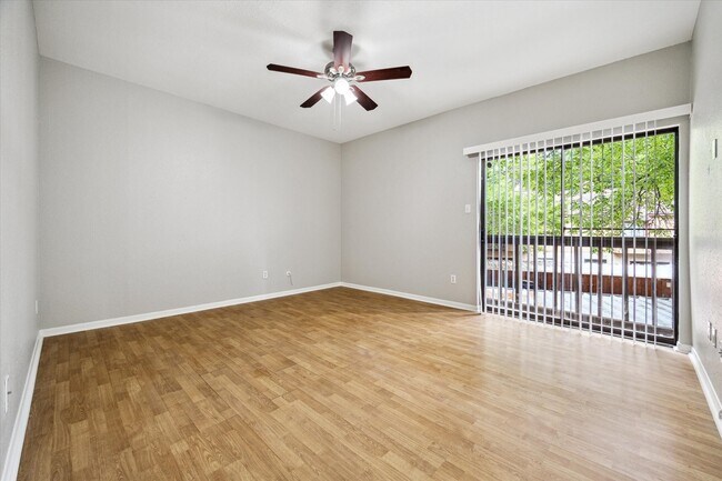 Building Photo - 11711 Memorial Dr