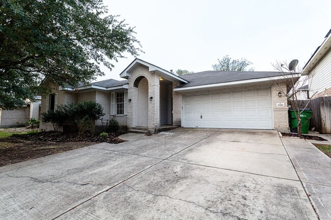 Primary Photo - Charming 4-Bedroom, 2-Bath Home with Moder...