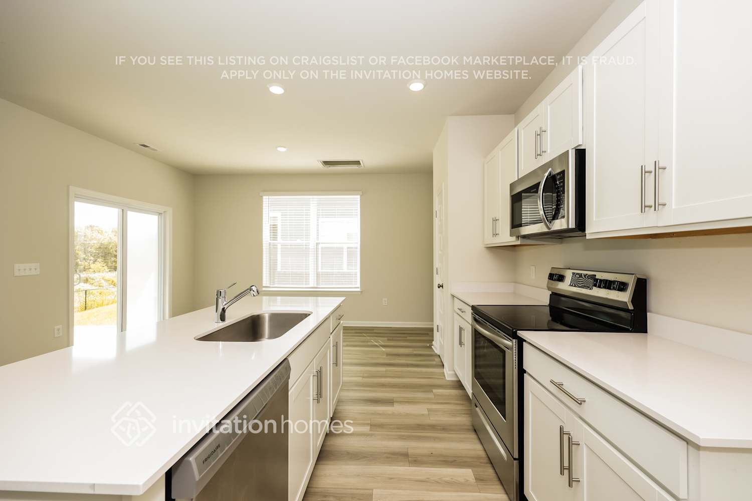 Building Photo - 1001 Legacy Ct