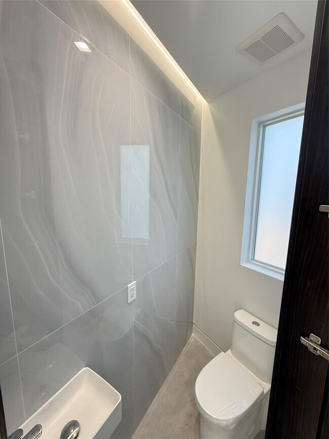 Building Photo - 12245 SW 29th Terrace