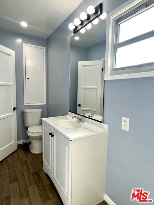 Building Photo - 7330 W 89th St