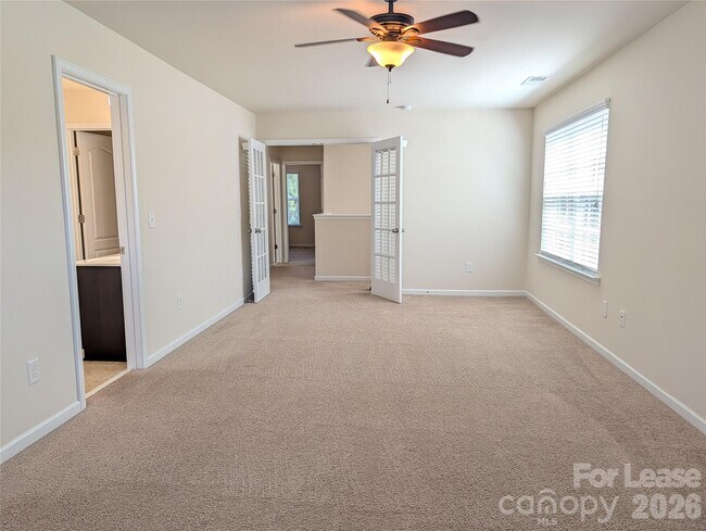 Building Photo - 132 Cherry Bark Dr