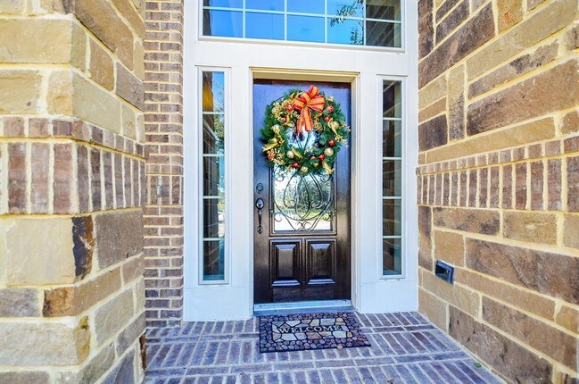 Building Photo - 2703 Bonnie Bray Dr