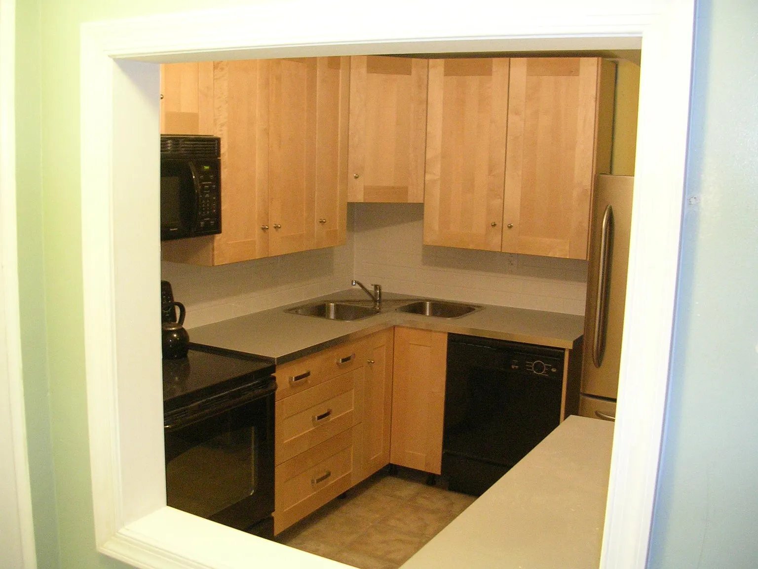 Building Photo - 18020 Beacon Hill Dr