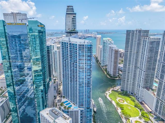 Building Photo - 200 Biscayne Boulevard Way