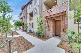 Building Photo - 12166 Rising Star Dr