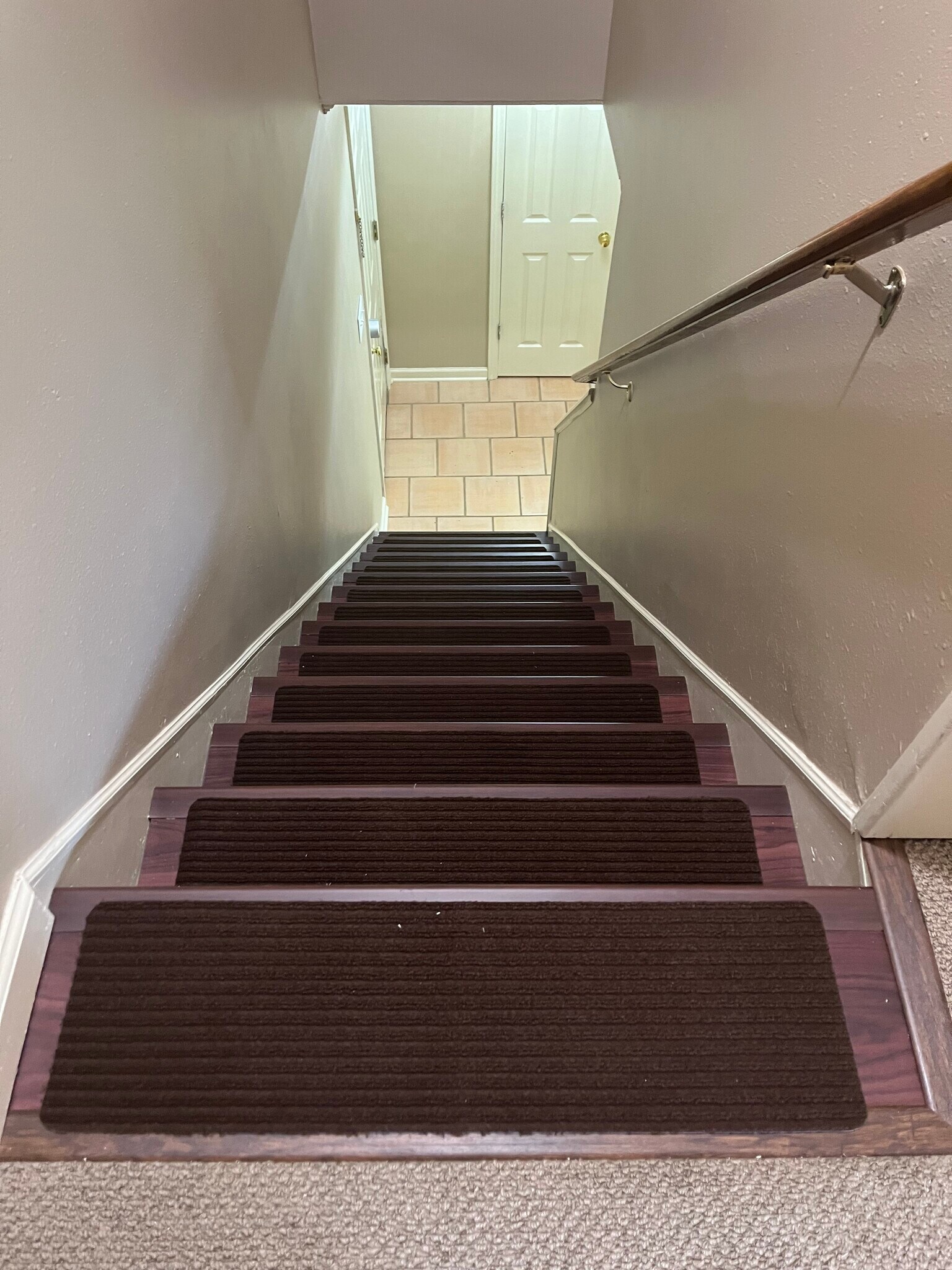 Building Photo - 4 Laura Dr