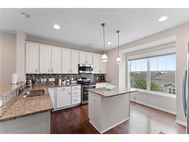 Building Photo - 8277 Norwood Ln N