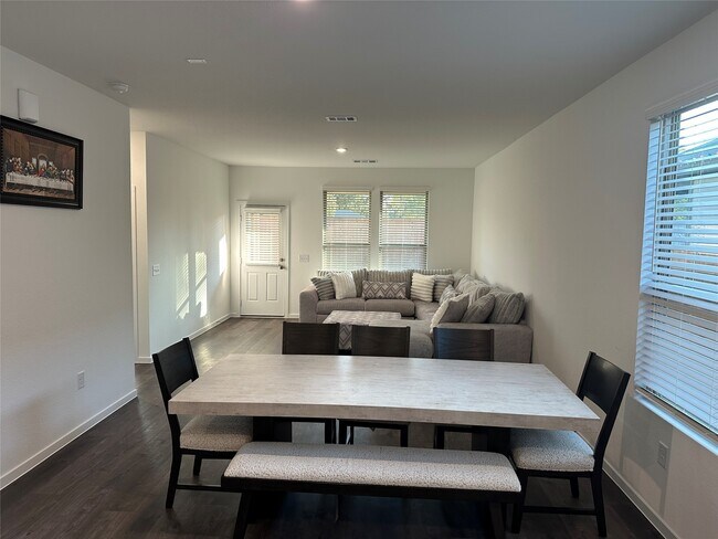 Building Photo - 16936 Juniper Blossom Bnd