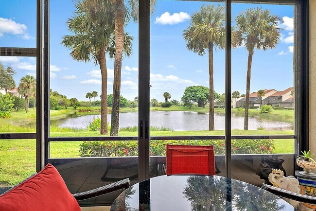 Building Photo - 302 Sea Oats Dr