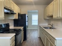 Building Photo - 1508 Garland Way