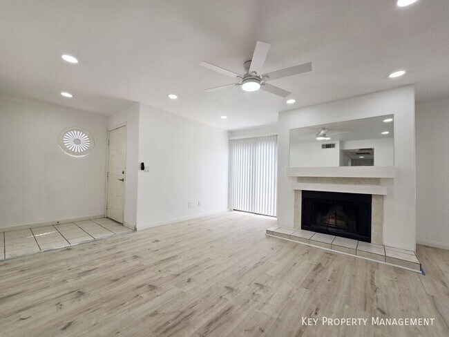 Building Photo - 2972 Juniper Hills Blvd