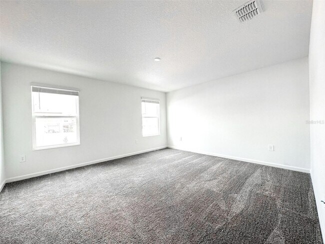 Building Photo - 26159 Feathergrass Cir